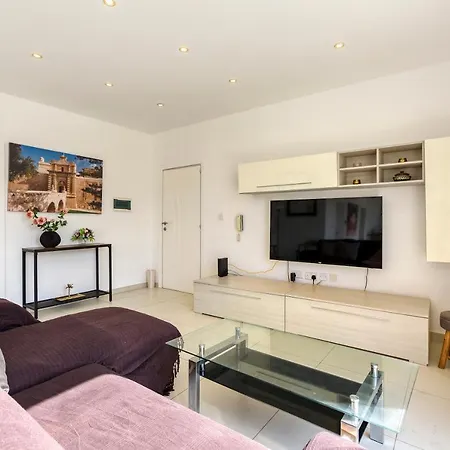 Bbq Area, 2br Penthouse With Large Spaces & Wifi By 360 Estates Apartment